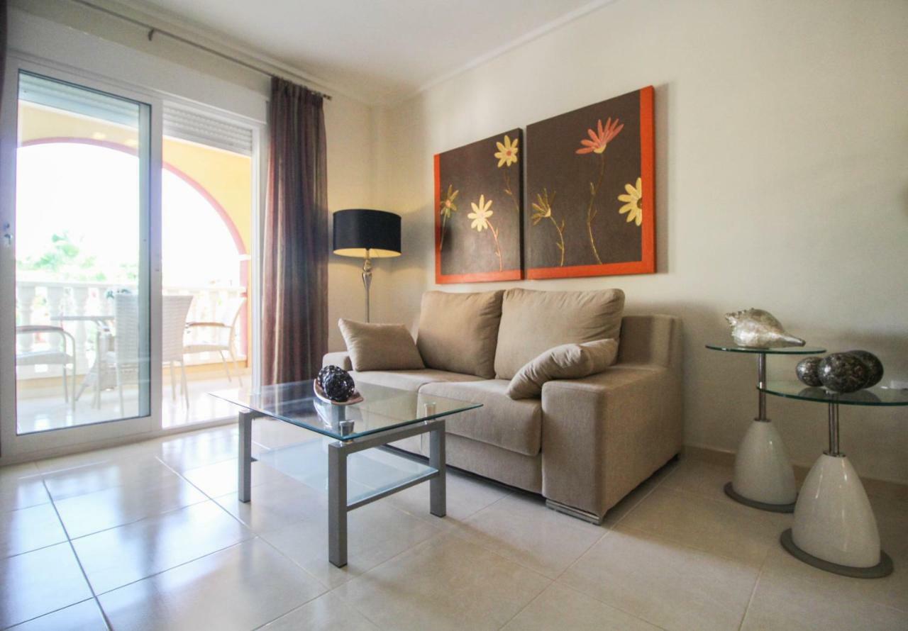Cosy Cwtch 2 Apartman Los Alcázares Kültér fotó